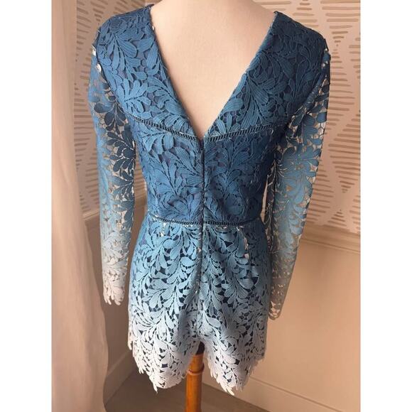NWT Adelyn Rae Women’s Small Blue Ombré Lace Overlay Romper - Picture 7 of 10